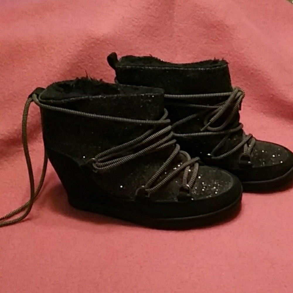 Juicy Culture ankle boots